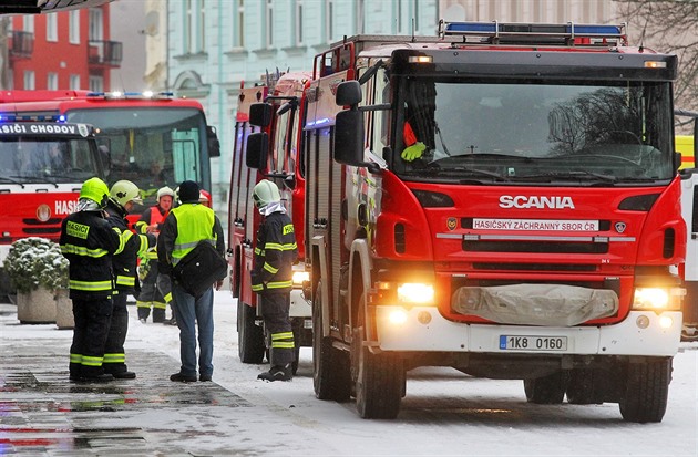 Na letišti v Brně-Tuřanech hoří hangár. Zásah komplikuje počasí