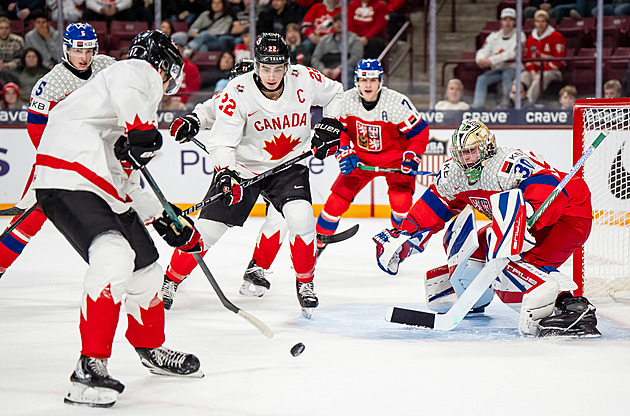 Česko - Kanada 5:7. Divoká přestřelka, junioři na úvod MS vzdorovali favoritovi
