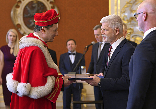 Prezident Pavel jmenoval nové rektory veřejných vysokých škol