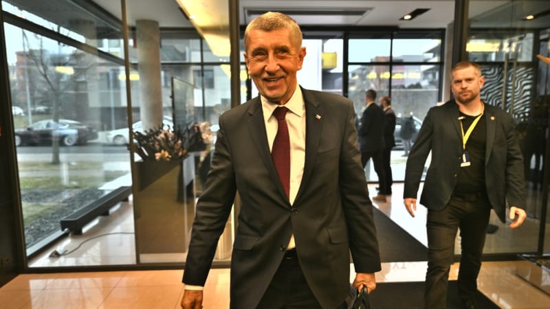 Babiš bude dál předsedou ANO. Na sněmu získal 94 procent hlasů