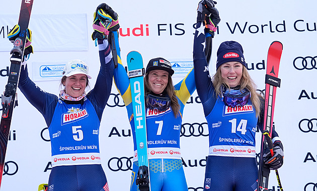 Obří slalom ve Špindlu ovládla Hectorová, Shiffrinová třetí, Češky skončily v 1. kole
