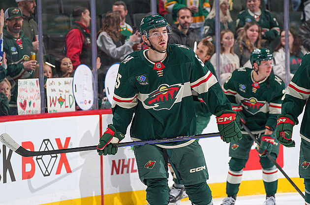 Změní Jiříček po roce zase tým? Spekulace se množí, v Minnesotě mu ale věří