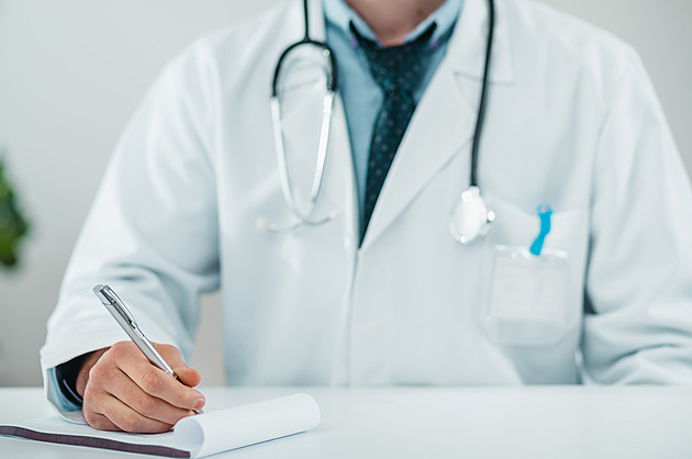 Nápor na specialisty. Praktici nově odhalují nemoci srdce a ledvin při prevenci