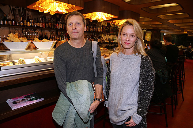 S manželkou komunikujeme, nemáme problém, říká Prachař po rozchodu s Rybovou