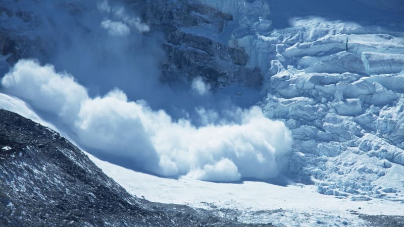 Bílá smrt v Tatrách: Lavina zabila dva lyžaře. Riziko dál roste, varuje záchranná služba