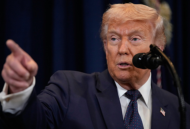 Válka proti Íránu se blíží ke konci, řekl Trump. Nevyloučil zabavování ropy