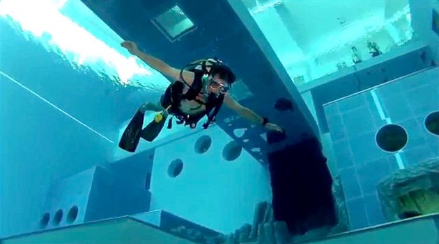 Krok k bazénu pro potápěče. Převod pozemků si Dvůr Králové chce ohlídat