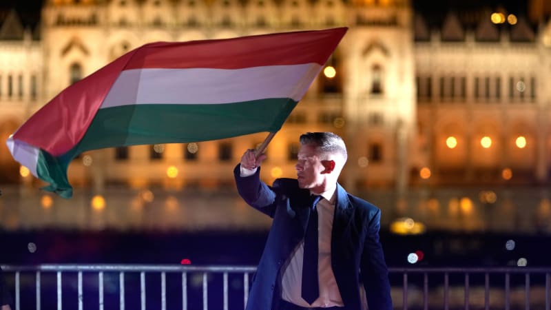 ON-LINE: Magyarův triumf je dobrá zpráva pro Evropu, uvedl Pavel. Ocenil i Orbána