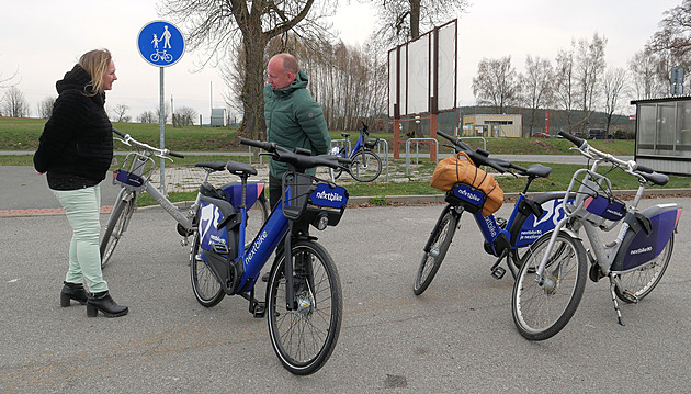 Na sdíleném kole do práce i za zábavou. Ve Žďáře se ale mění provozovatel