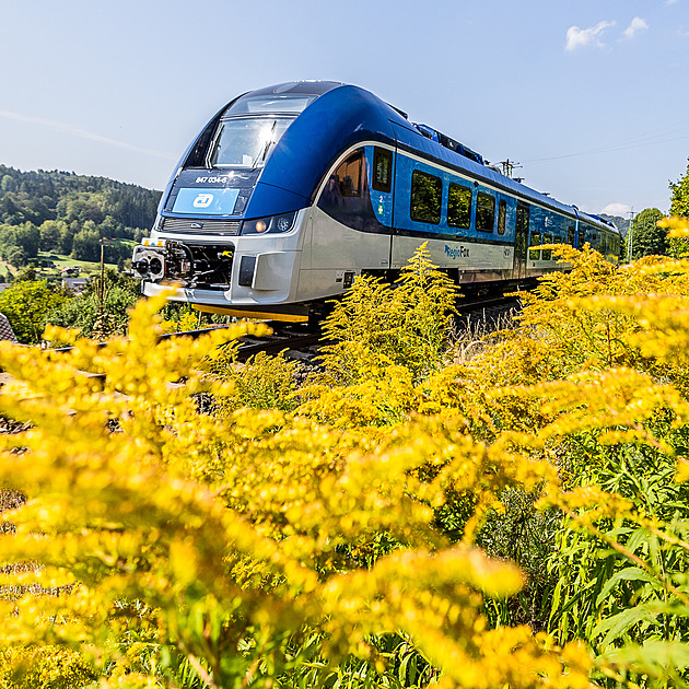 České dráhy vydělaly 1,8 miliardy korun. I přes ztrátu nákladní dopravy