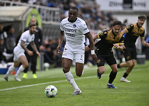 ONLINE: Slovácko - Baník 2:0, domácí bleskově odskakují po trefě Ouanda