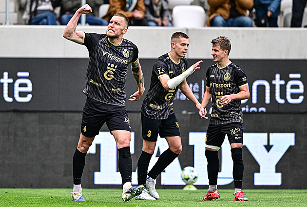 ONLINE: Hr. Králové - Liberec 1:0, hosté bez střely na bránu. Suchomel dal kuriózní gól