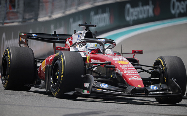 Spojení Leclerc a Ferrari bude pokračovat. Monačan prodloužil se stájí smlouvu