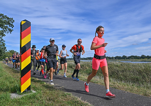 367 maratonů za 367 dní. Berlíňanka vytvořila světový rekord a běží dál