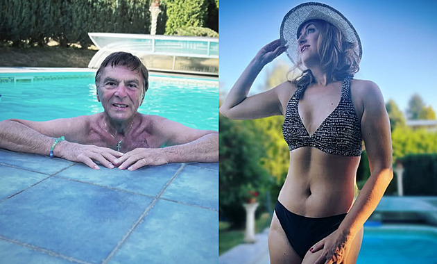 Pavel Trávníček s manželkou zdraví v plavkách od bazénu. Herec výrazně zhubl