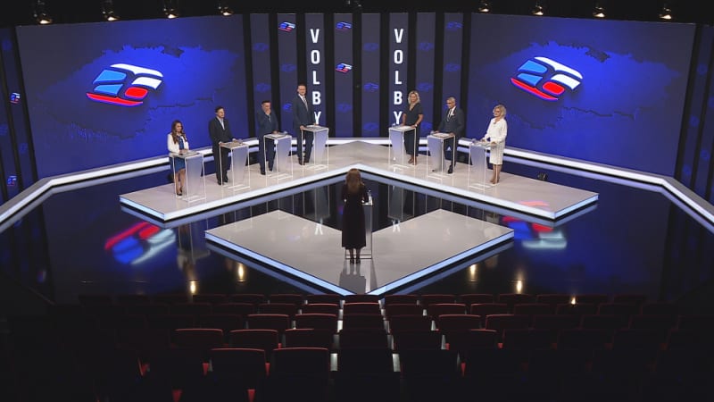 Rusko, Green Deal, kyberútoky: Senátorští kandidáti se přeli o hrozbách. Kam by investovali?