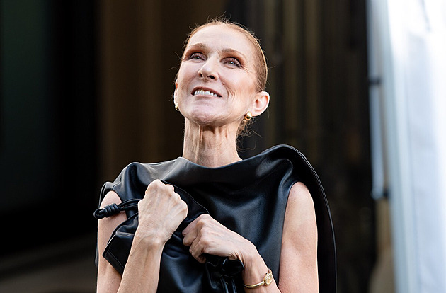 Celine Dion se vrátila na pódia. Příznaky nemoci cítila 17 let před diagnózou