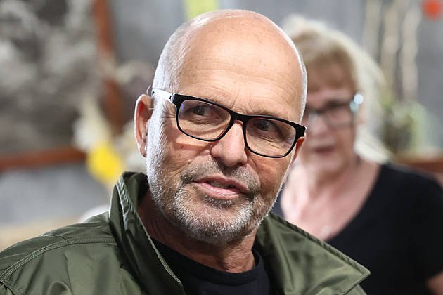 Ano, šéfe! v Bílině. Cesta od kuřecích oušek ke králičímu stehnu jako od mámy
