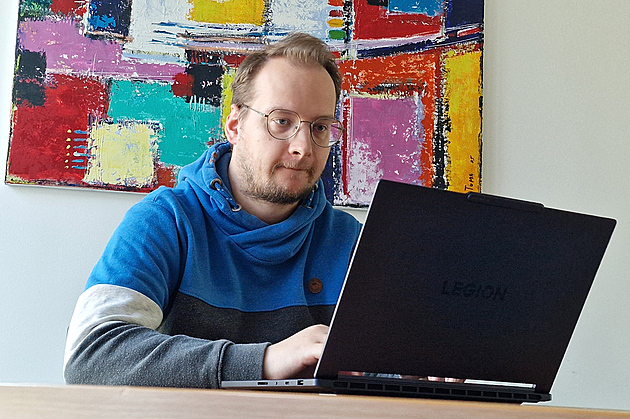 Hraní na PC bez Windows: ušetřili jsme 5 tisíc a získali lepší výkon