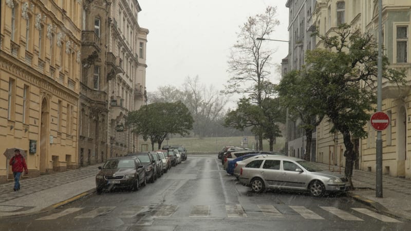 V Česku má v neděli i sněžit. V týdnu se ale počasí rázně změní, nastane teplotní třesk